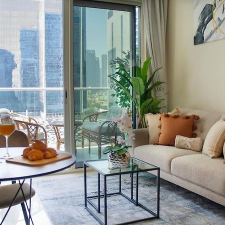 דובאי Vera Residences By Damac I 1Br Luxury Aparthotel מראה חיצוני תמונה